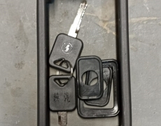 Ручка открывания двери кабины наружняя SHAANXI F2000/F3000(комплект-2шт) 5402420 81.97100.6098